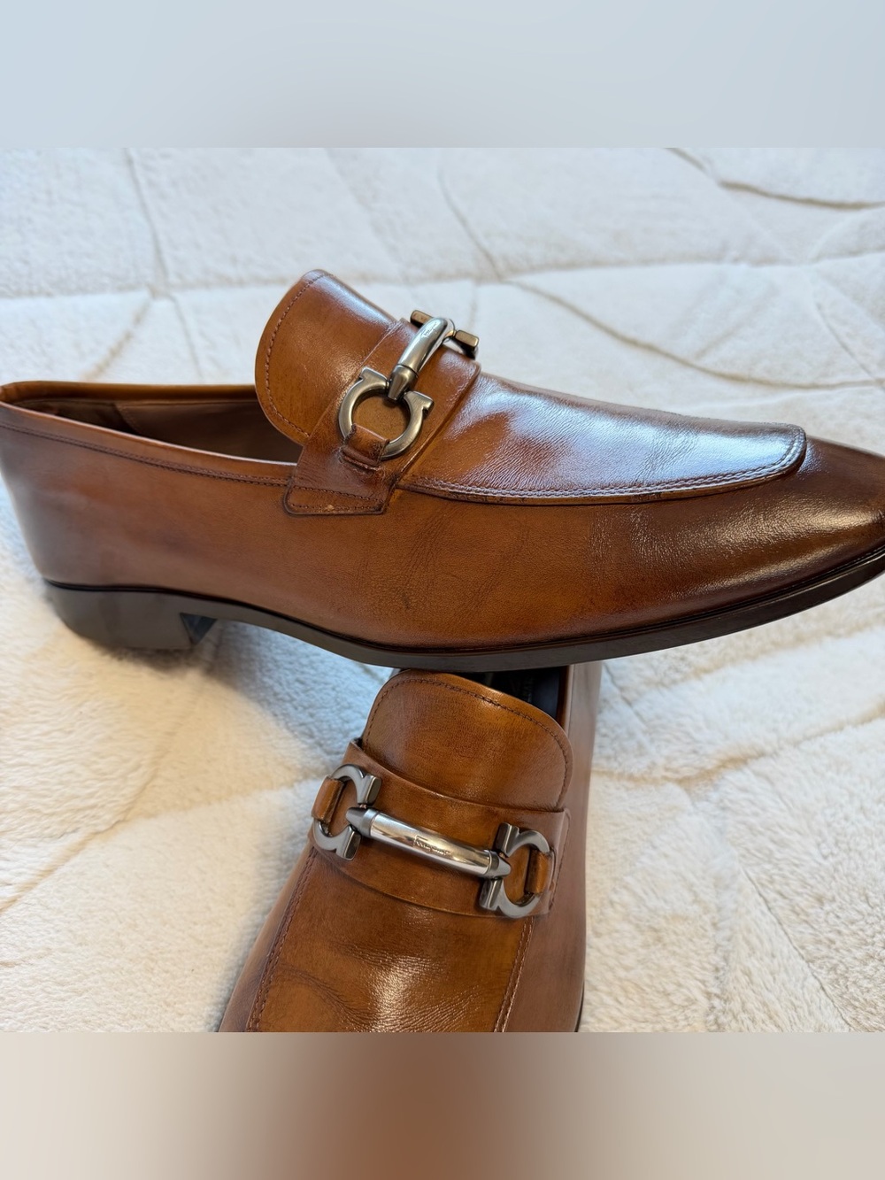 $1,090 Salvatore Ferragamo Brown Leather Gancini Buckle Horse-bit Loafers 10.5 D - Picture 2 of 16